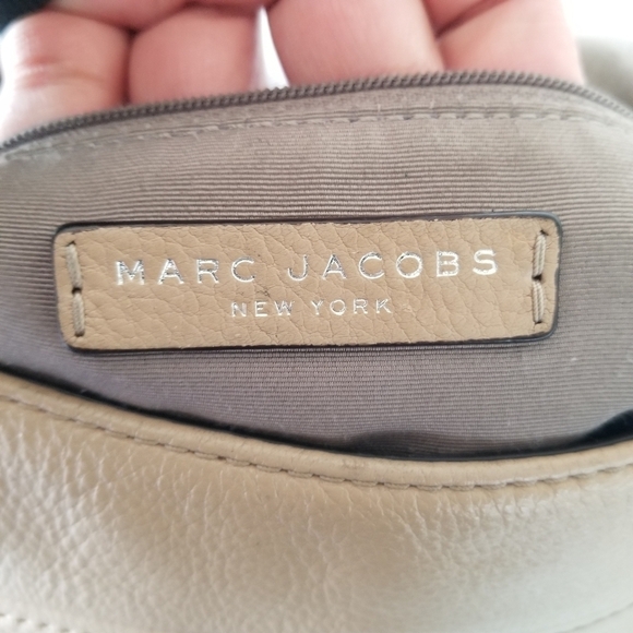 Marc Jacobs | Crossbody Leather Bag - Picture 5 of 14